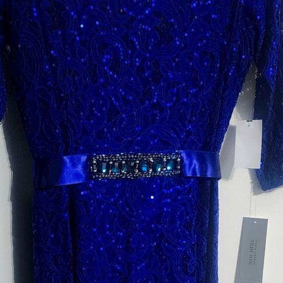 Teri Jon Sequins Belted Lace 3/4 sleeve long. - Picture 5 of 5